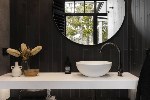 Lake Virginia Residence16