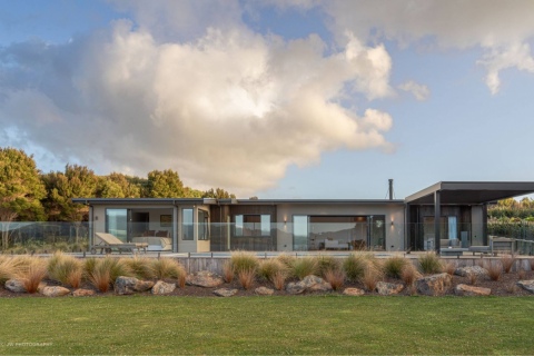 Paewhenua Island Residence02