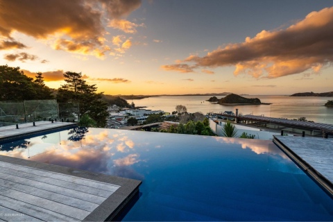 Refined Industrial Vibes Immersed In Bay Of Plenty Vistas25